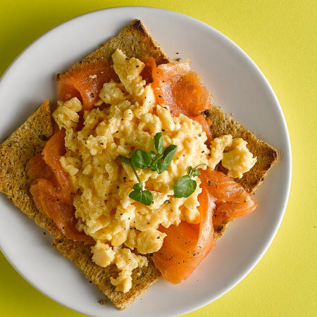 scrambled powdered eggs on toast